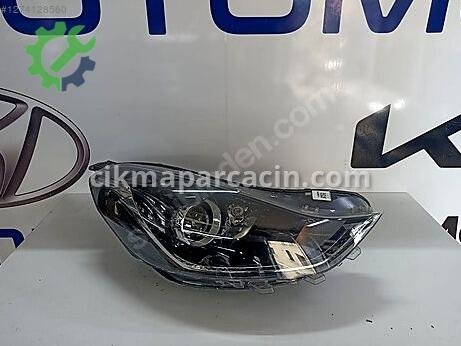 Hyundai i10 Sağ Ön Far çıkma parça