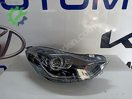 Hyundai i10 Sağ Ön Far çıkma parça