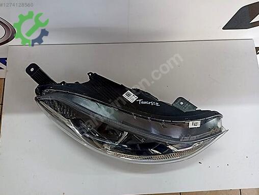 Hyundai i10 Sağ Ön Far çıkma parça