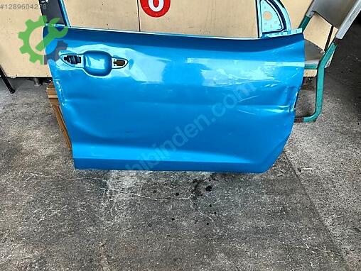 Hyundai i10 Sağ Ön Kapı çıkma parça