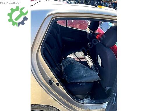 Hyundai i10 Arka Travers çıkma parça