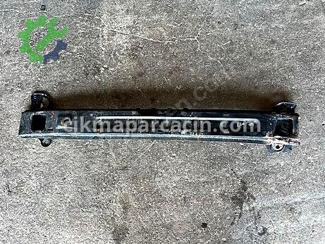 Hyundai i10 Ön Tampon Demiri çıkma parça
