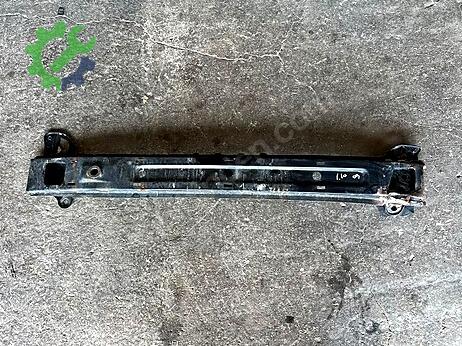 Hyundai i10 Ön Tampon Demiri çıkma parça