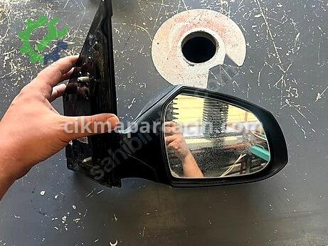 Hyundai i10 Sağ Dış Ayna çıkma parça