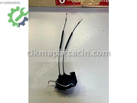 Hyundai i20 Sağ Arka Kapı Kilidi çıkma parça