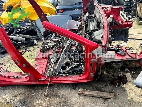 Hyundai i20 Travers çıkma parça