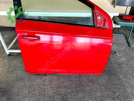 Hyundai i20 Sağ Ön Kapı çıkma parça