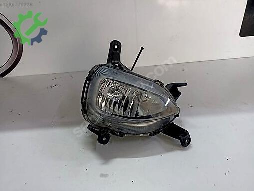 Hyundai i20 Sol Sis Farı çıkma parça
