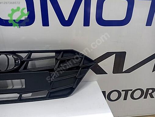 Hyundai i20 Ön Panjur çıkma parça
