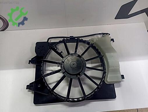 Hyundai i20 Davlumbaz çıkma parça