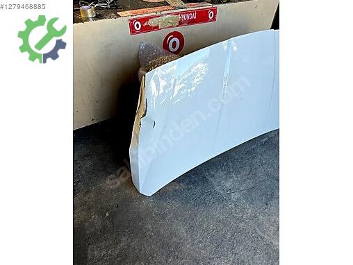 Hyundai i20 Kaput çıkma parça