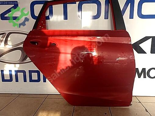 Hyundai i20 Sağ Arka Kapı çıkma parça