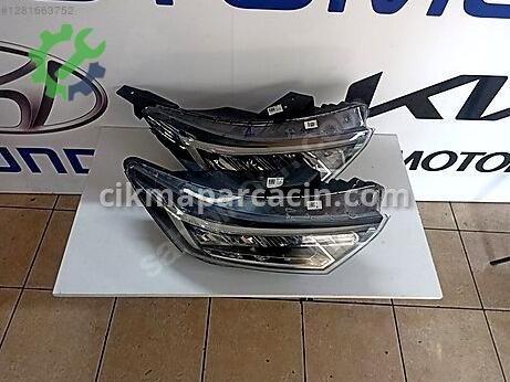 Hyundai i20 Sağ Ön Far çıkma parça