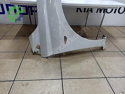 Hyundai i20 Sağ Ön Çamurluk çıkma parça
