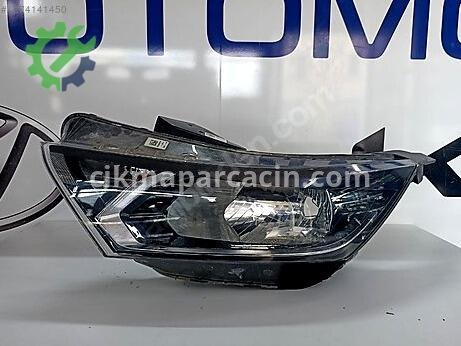 Hyundai i20 Sağ Ön Far çıkma parça
