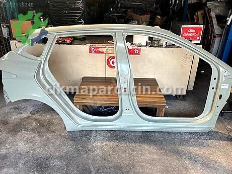 Hyundai i20 Sağ Kapı çıkma parça