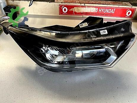 Hyundai i20 Sağ Ön Far çıkma parça