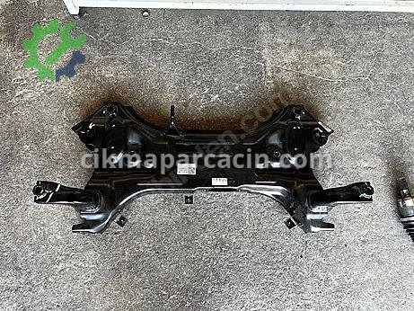 Hyundai i20 Travers çıkma parça