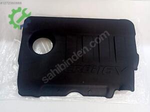 HYUNDAİ İ20 MOTOR ÜST KAPAĞI 29240-2A751
