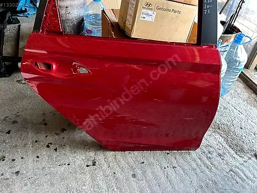 Hyundai i20 Sağ Arka Kapı çıkma parça