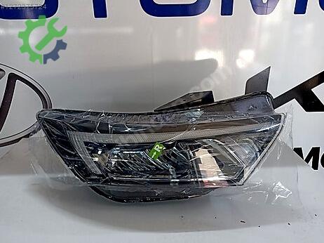 Hyundai i20 Sağ Ön Far çıkma parça