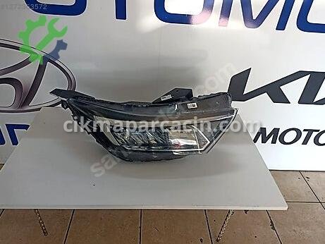 Hyundai i20 Sağ Ön Far çıkma parça