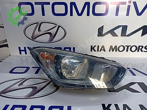 Hyundai i20 Sağ Ön Far çıkma parça
