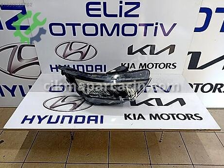 Hyundai i20 Sağ Ön Far çıkma parça