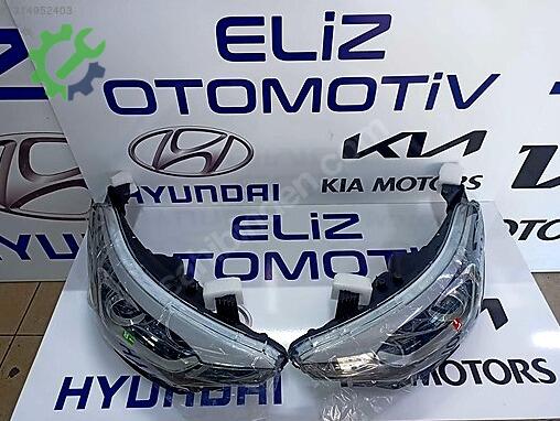 Hyundai i20 Sağ Ön Far 92102-C8100 çıkma parça