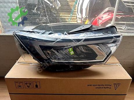Hyundai i20 Sağ Ön Far çıkma parça