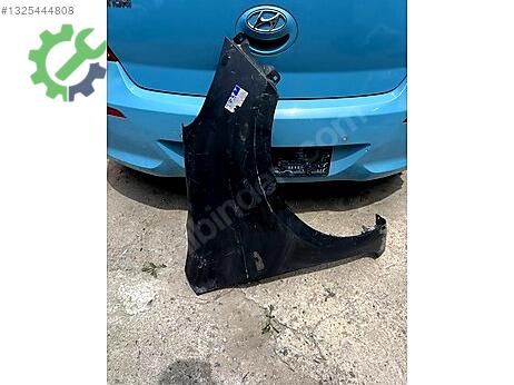 Hyundai i20 Sağ Ön Çamurluk çıkma parça