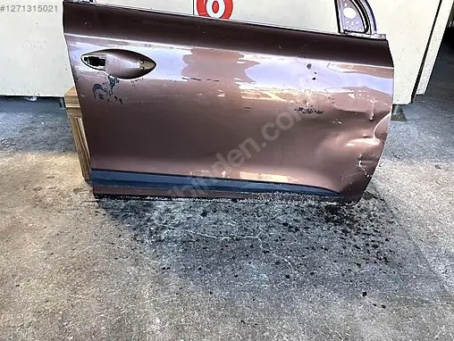 Hyundai i20 Sağ Ön Kapı çıkma parça