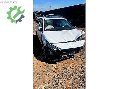 Hyundai i20 Sağ Dış Ayna çıkma parça