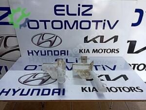 HYUNDAİ İ20 SİLECEK SU DEPOSU ORİJİNAL ÇIKMA