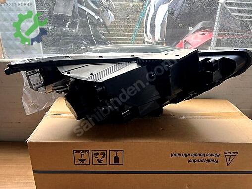 Hyundai i20 Sol Ön Far çıkma parça