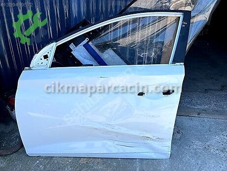 Hyundai i20 Sol Ön Kapı çıkma parça
