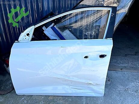 Hyundai i20 Sol Ön Kapı çıkma parça
