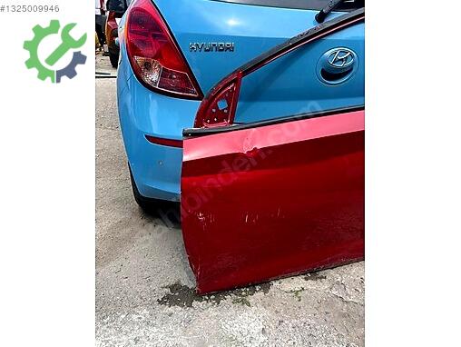 Hyundai i20 Sol Ön Kapı çıkma parça