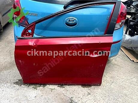 Hyundai i20 Sol Ön Kapı çıkma parça
