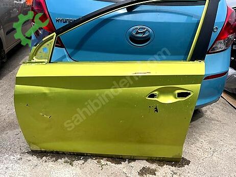 Hyundai i20 Sol Ön Kapı çıkma parça