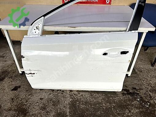 Hyundai i20 Sol Ön Kapı çıkma parça