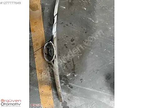 Hyundai i30 Ön Panjur çıkma parça