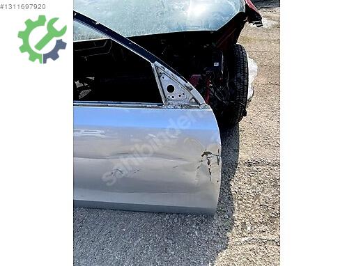 Hyundai i30 Sağ Ön Kapı çıkma parça