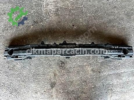 Hyundai i30 Arka Tampon çıkma parça