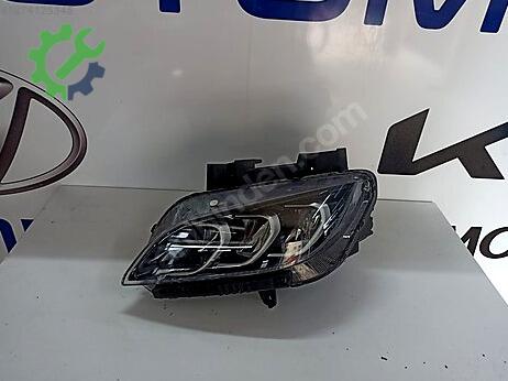 Hyundai Kona Sol Ön Far çıkma parça