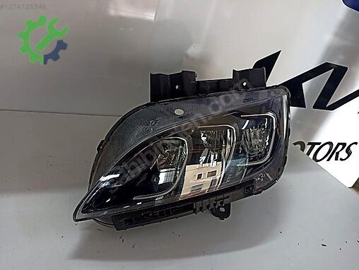 Hyundai Kona Sol Ön Far çıkma parça