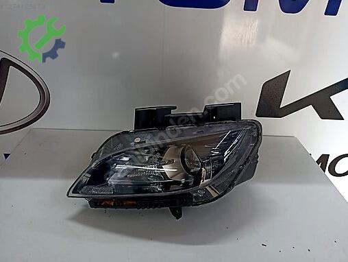 Hyundai Kona Sol Ön Far çıkma parça