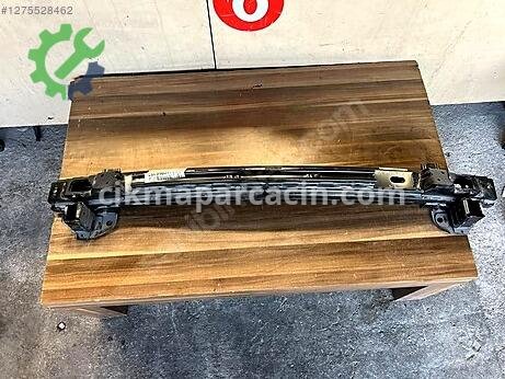 Hyundai Santa Fe Ön Tampon Demiri çıkma parça