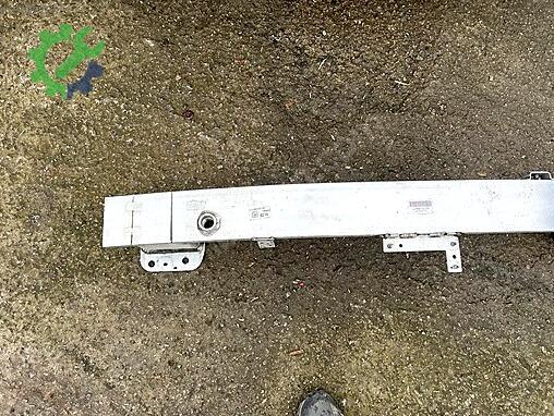 Hyundai Santa Fe Ön Tampon Demiri çıkma parça