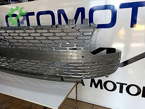 Hyundai Staria Ön Panjur çıkma parça